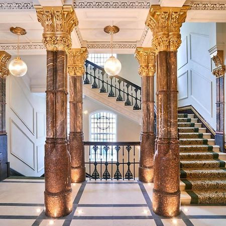 The Grand Hotel Birmingham Dış mekan fotoğraf The interior of the hotel
