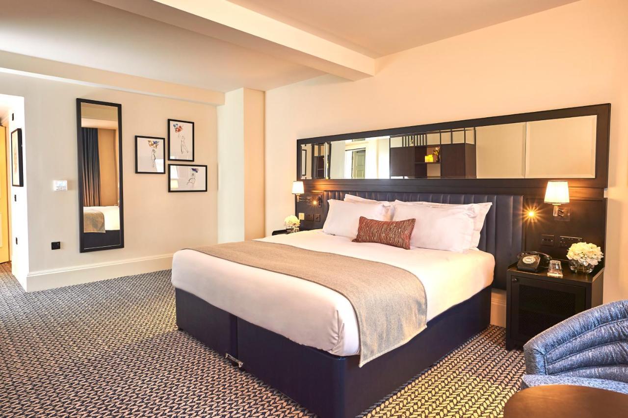 The Grand Hotel Birmingham Dış mekan fotoğraf A bedroom at the hotel