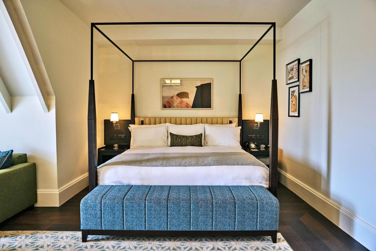 The Grand Hotel Birmingham Dış mekan fotoğraf A bedroom at the hotel